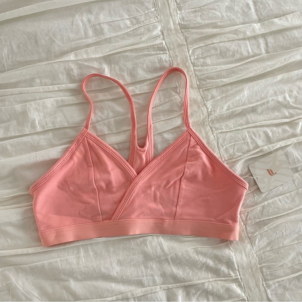 NWT Fabletics Live-In Racerback Bralette